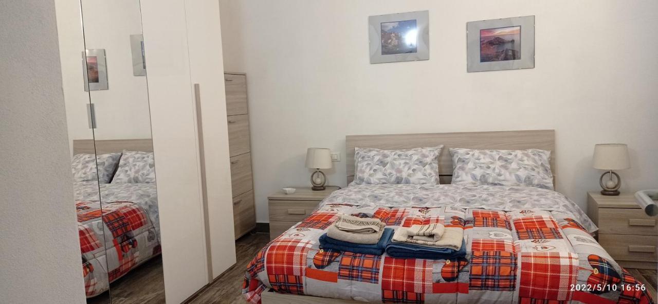 Terrazza Cinque Terre Villa ลาสเปเซีย ภายนอก รูปภาพ